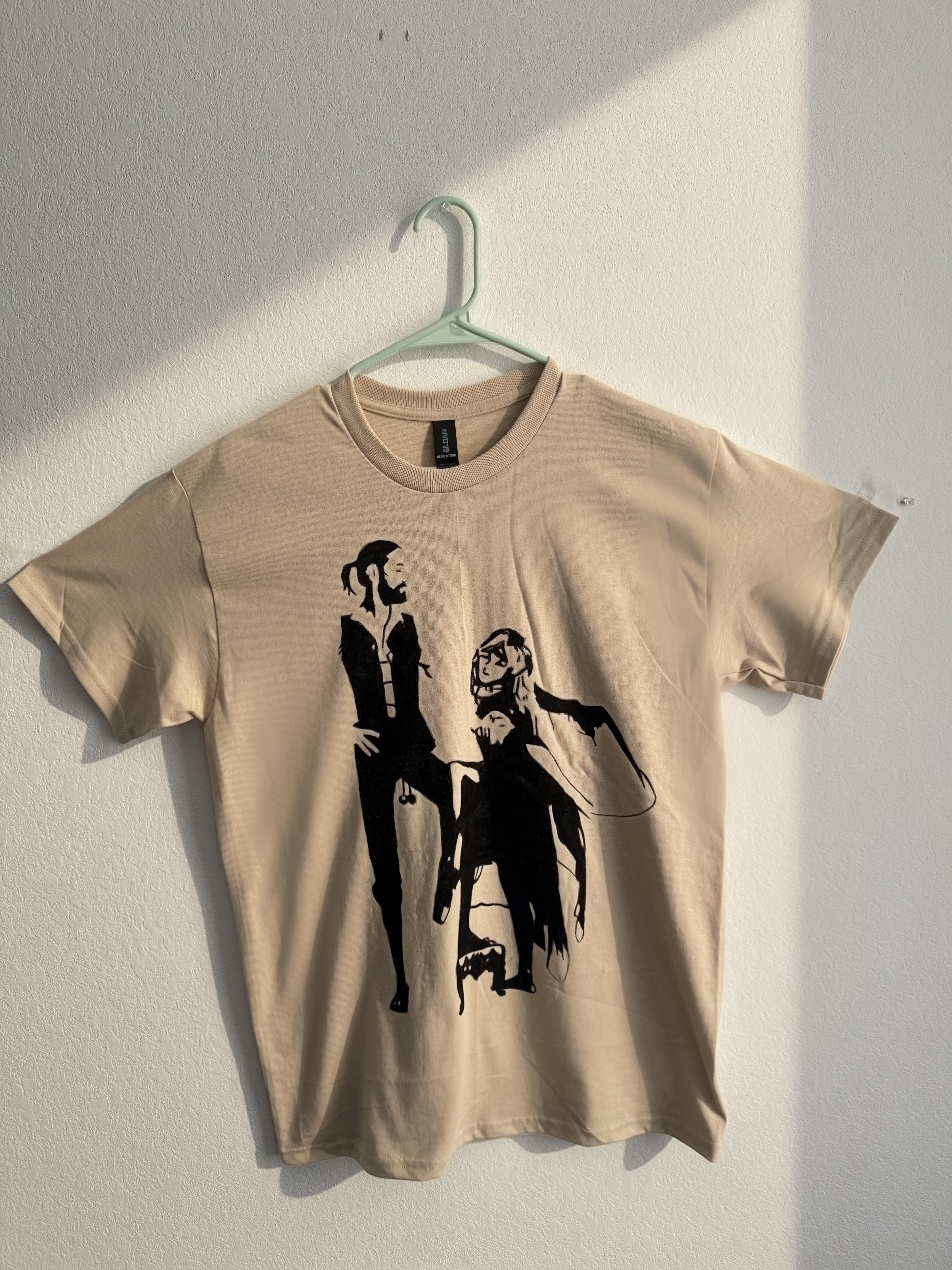 Fleetwood Mac Rumors; Beige/Black; Hand painted design; Medium